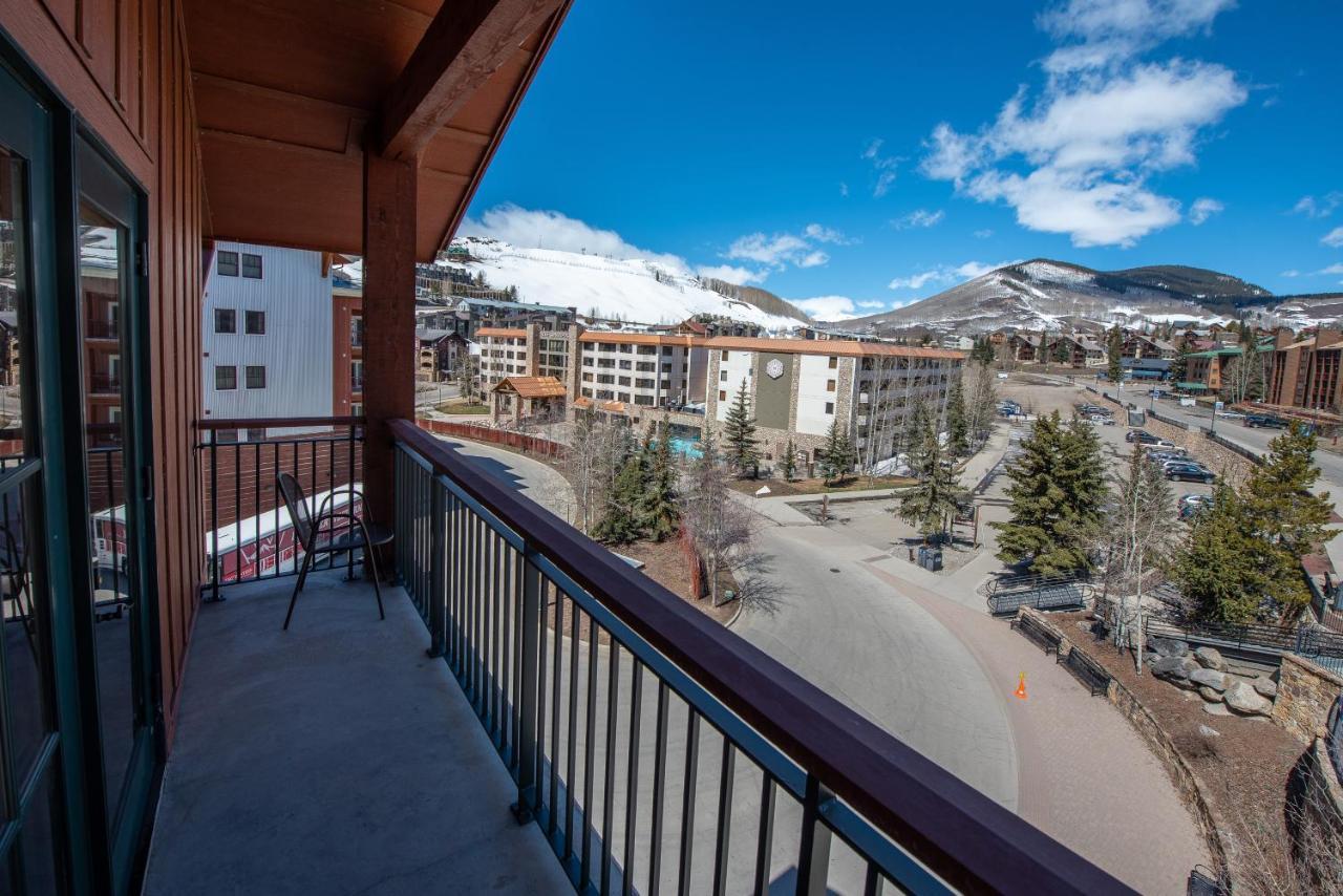 Two Bedroom Condo With Balcony Over Mountaineer Square - Just Steps From The Slopes! Condo クレスティド・ビュート エクステリア 写真